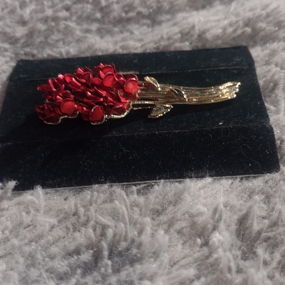 2/$10 Vintage Signed Pin/Brooch DM97(David Monn) Spray Of Red Roses - Picture 4 of 5
